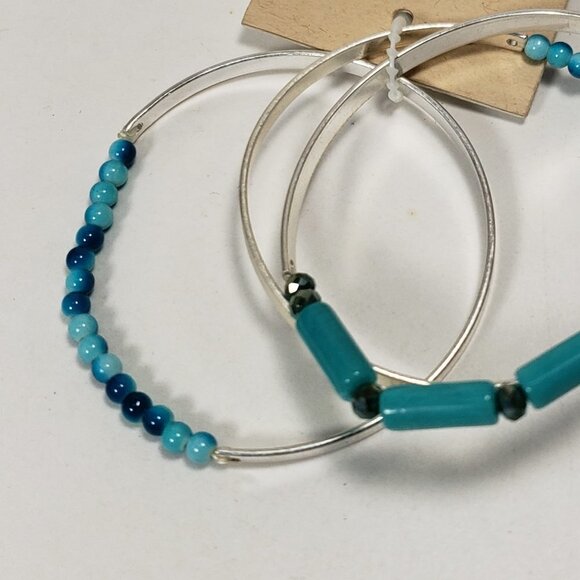 Set of 3 Polished Silver-tone Turquoise color Beaded Stretchy Bracelets - Picture 2 of 6